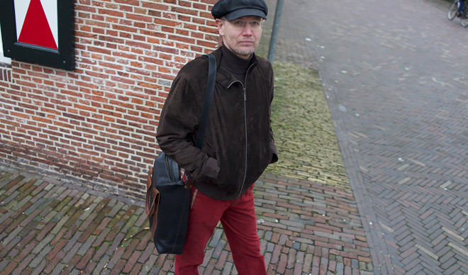 A man's bag that women want to wear